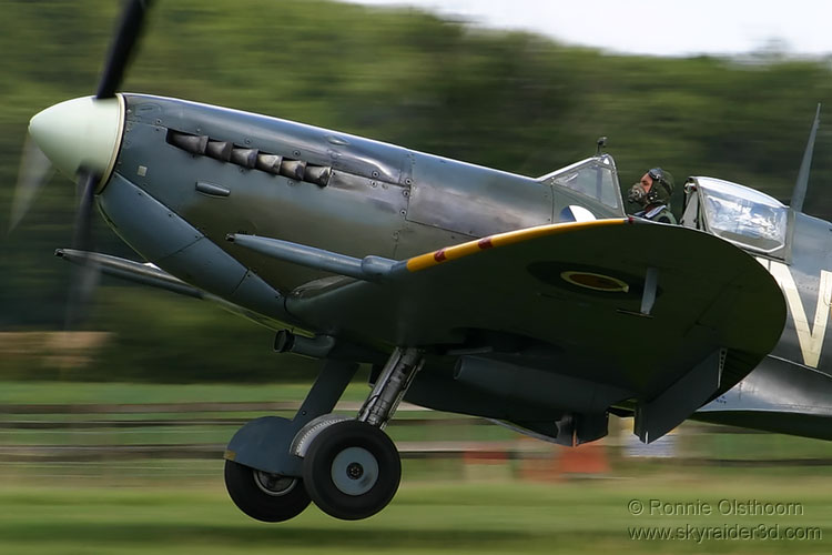 Military Pageant Air Display